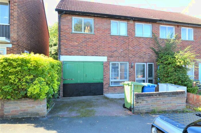 3 Bedroom House To Rent In Colby Road, London, SE19