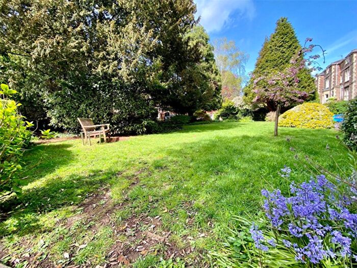 1 Bedroom Apartment For Sale In Downfield Lodge, Downfield Road, Clifton, Bristol, BS8