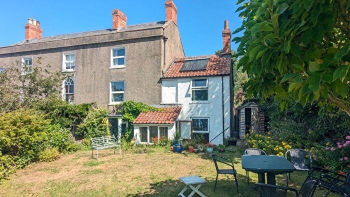 3 Bedroom Terraced House For Sale In The Chilterns, Wookey Hole, Nr Wells, BA5