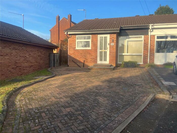 2 Bedroom Bungalow To Rent In Badgers Croft, Halesowen, West Midlands, B62