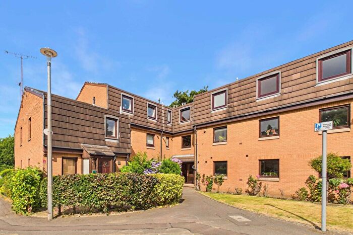 2 Bedroom Flat For Sale In Eildon Terrace, Edinburgh, EH3