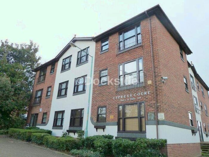 2 Bedroom Flat To Rent In Cypress Court, Grange Road, Gillingham, ME7