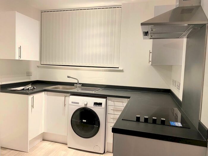 2 Bedroom Apartment To Rent In Sherwood Rise, Nottingham, NG7