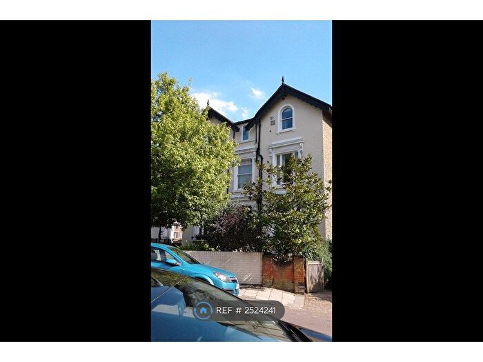 1 Bedroom Flat To Rent In Oxford Road South, London, W4