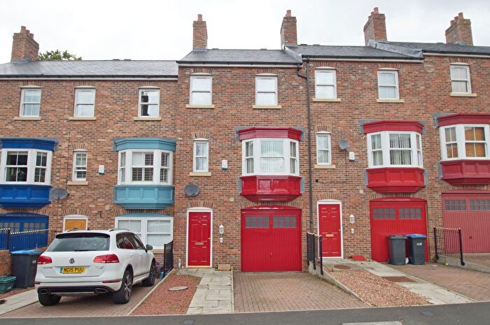 3 Bedroom Property To Rent In Dalton Crescent, Durham, DH1