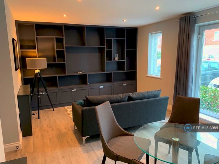 2 Bedroom Flat To Rent In Block B, Leicester, LE4