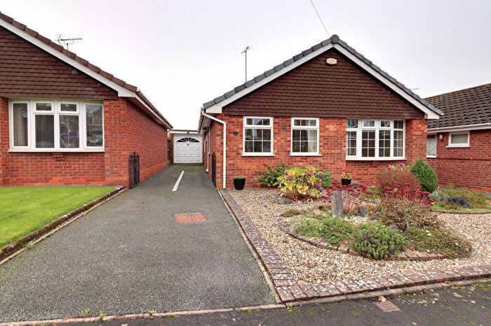 3 Bedroom Bungalow For Sale In Old Barn Close, Gnosall, Staffordshire, ST20