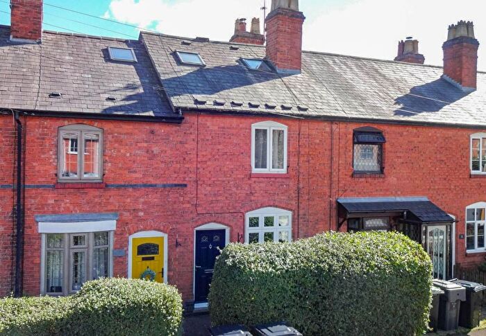 3 Bedroom Terraced House For Sale In Linthurst Newtown, Blackwell, B60