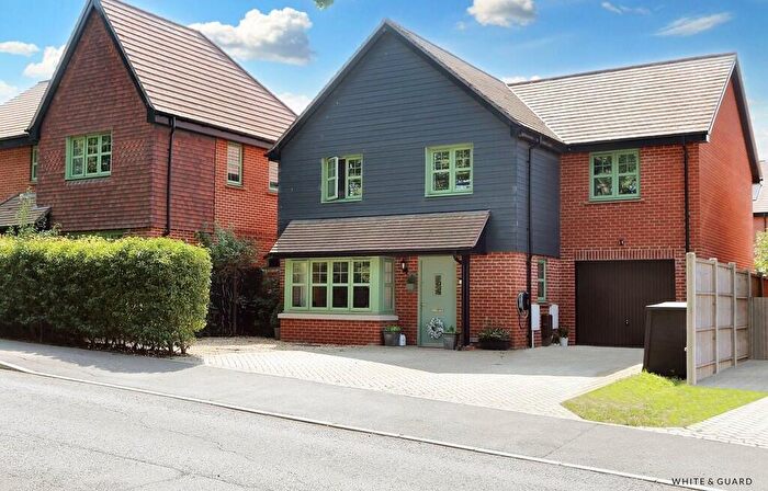 4 Bedroom Detached House To Rent In Bishops Waltham, Southampton, SO32