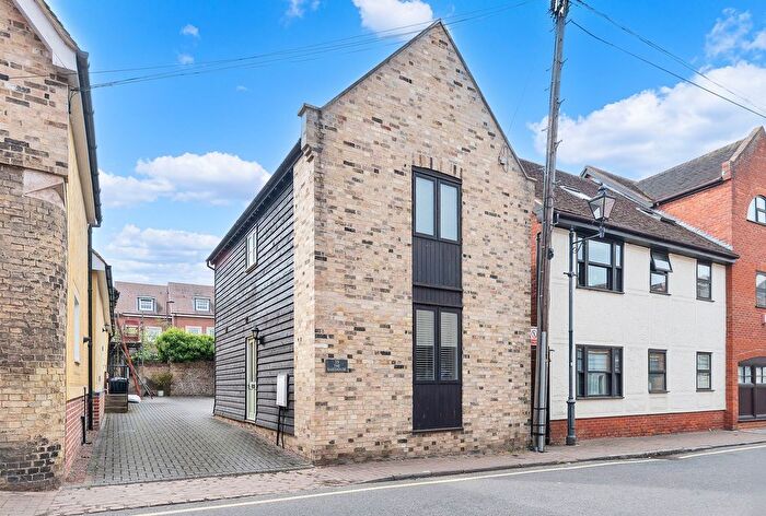 2 Bedroom Detached House For Sale In The Bakehouse, Royston, SG8