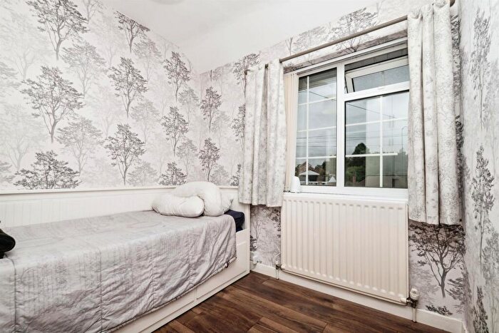 3 Bedroom Terraced House For Sale In Queslett Road, Birmingham, B43