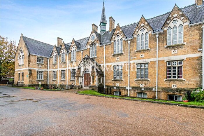 1 Bedroom Apartment To Rent In Old School Court, Drapers Road, London, N17