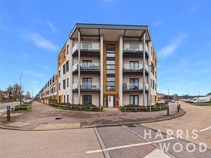 2 Bedroom Flat To Rent In Arisdale Avenue, South Ockendon, Essex, RM15