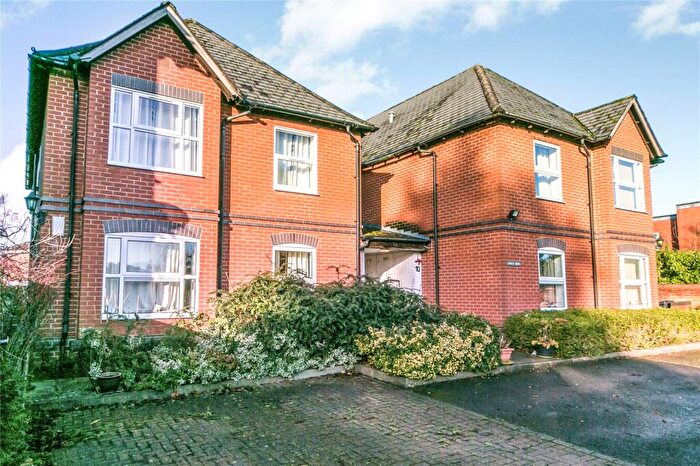 2 Bedroom Flat To Rent In Coley Avenue, Reading, RG1