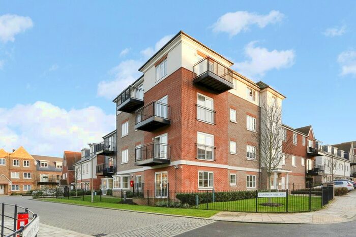 2 Bedroom Flat To Rent In Campion Square, Dunton Green, Sevenoaks TN14