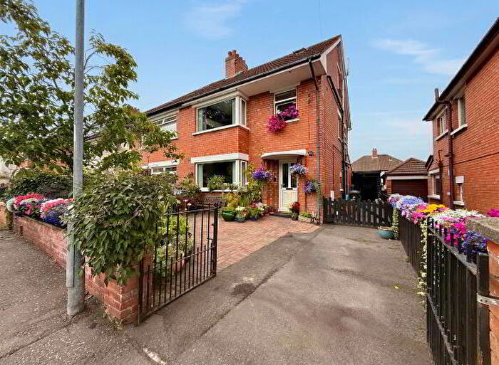 4 Bedroom Semi-Detached House For Sale In Stirling Avenue, Belfast, BT6