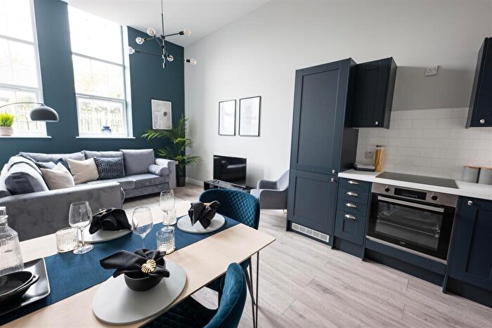 2 Bedroom Apartment To Rent In Brockwood Park, Station Road, Sheffield, S13