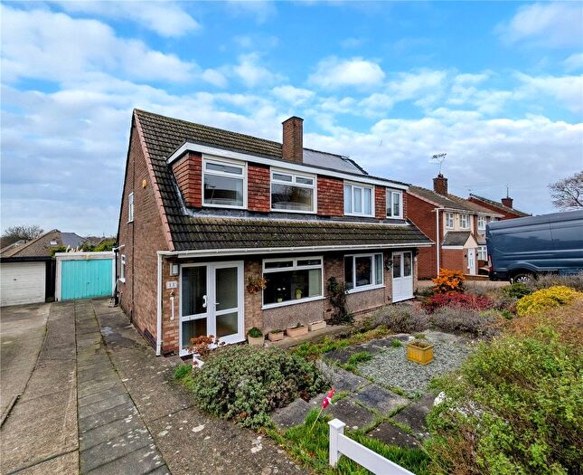 3 Bedroom Semi-Detached House For Sale In Moorland Way, Mansfield, Nottinghamshire, NG18