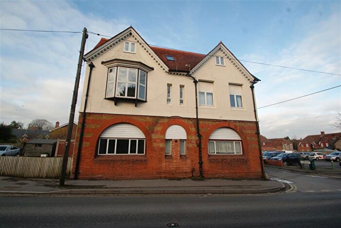 2 Bedroom Flat To Rent In Ludgershall Road, Ludgershall, SP11