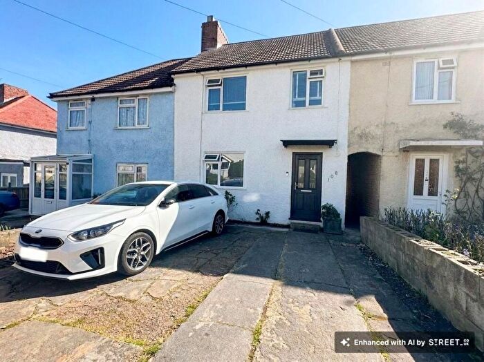 3 Bedroom Terraced House For Sale In Gibbon Road, Newhaven, BN9