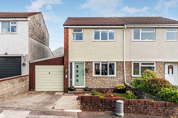 2 Bedroom Semi-Detached House For Sale In Foel View Close, Llantwit Fardre, CF38