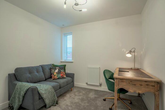 2 Bedroom Flat For Sale In Stud Road, Barleythorpe, LE15
