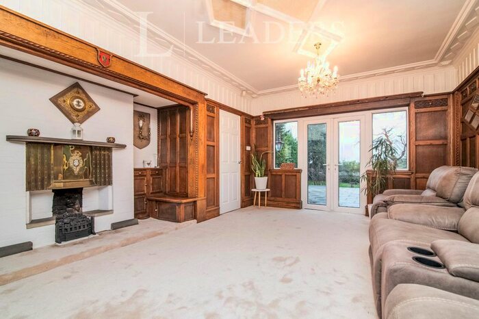 6 Bedroom Detached House To Rent In Chester Road, Castle Bromwich, Birmingham, B36