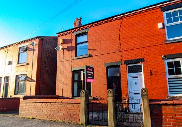 2 Bedroom Semi Detached House For Sale In Moor Road, Orrell, Wigan, WN5
