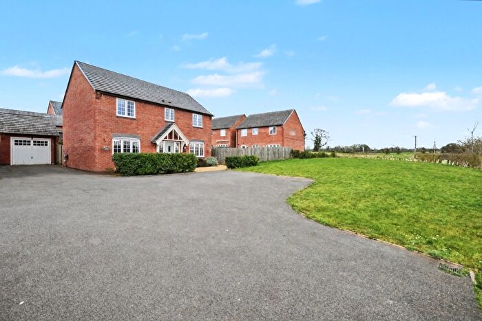 4 Bedroom Detached House For Sale In Luke Jeayes Close, Rugby, CV22