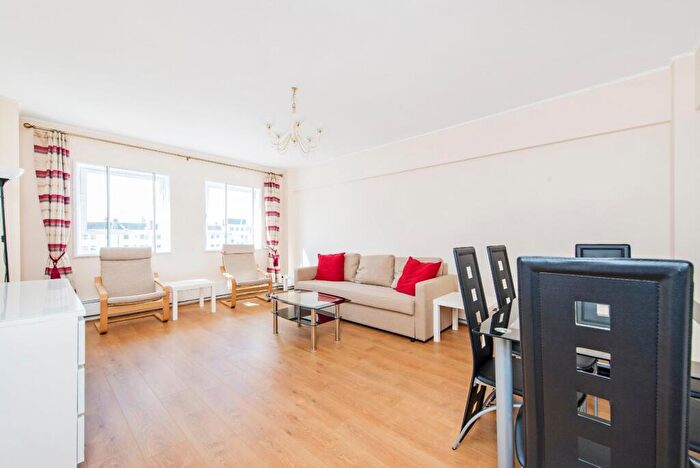 2 Bedroom Flat To Rent In Allsop Place, Marylebone, London, NW1