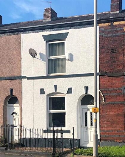 2 Bedroom Terraced House To Rent In Wash Lane, Bury, BL9