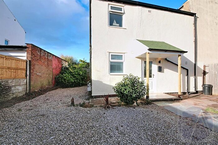 1 Bedroom Flat To Rent In Poplar Street, Southport, PR8