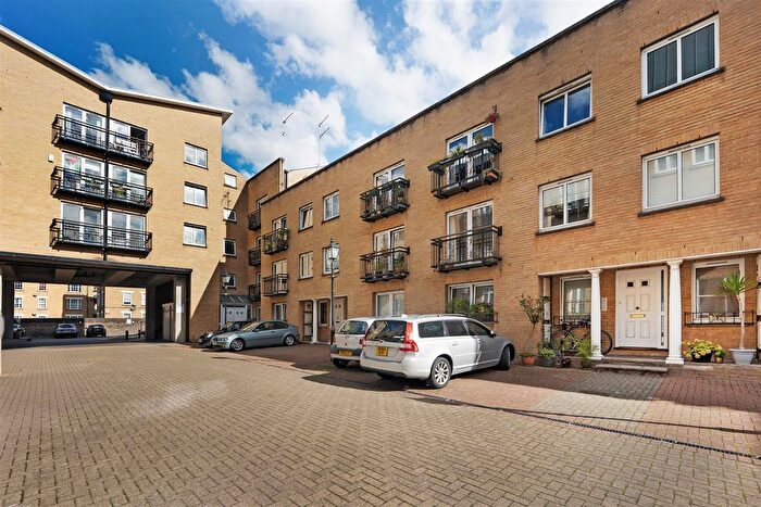 1 Bedroom Flat To Rent In Millennium Place, Cambridge Heath Road, London, E2