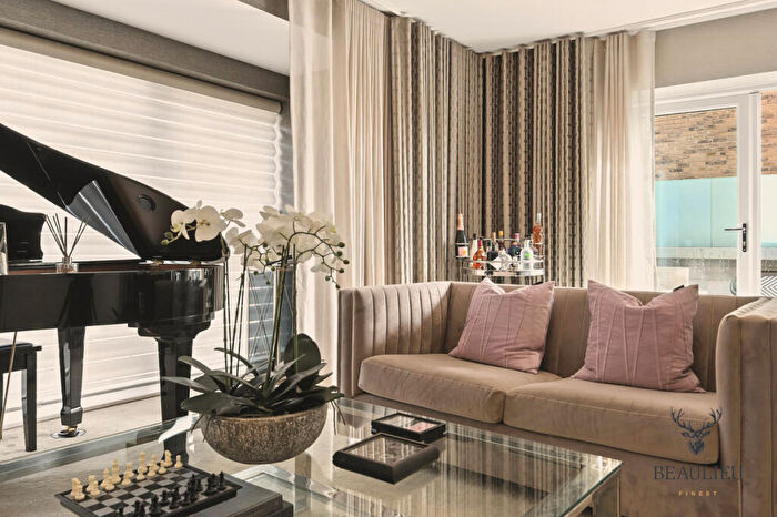 4 Bedroom Detached House For Sale In Regiment Gate, Beaulieu Park, CM1