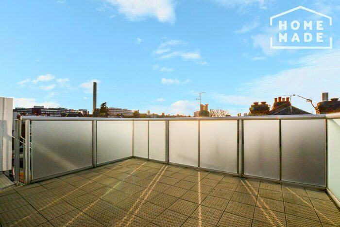 2 Bedroom Flat To Rent In Garratt Lane, Tooting SW17