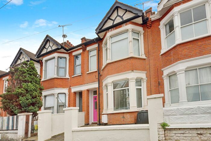3 Bedroom Terraced House To Rent In Rochford Avenue, Westcliff-On-Sea, SS0