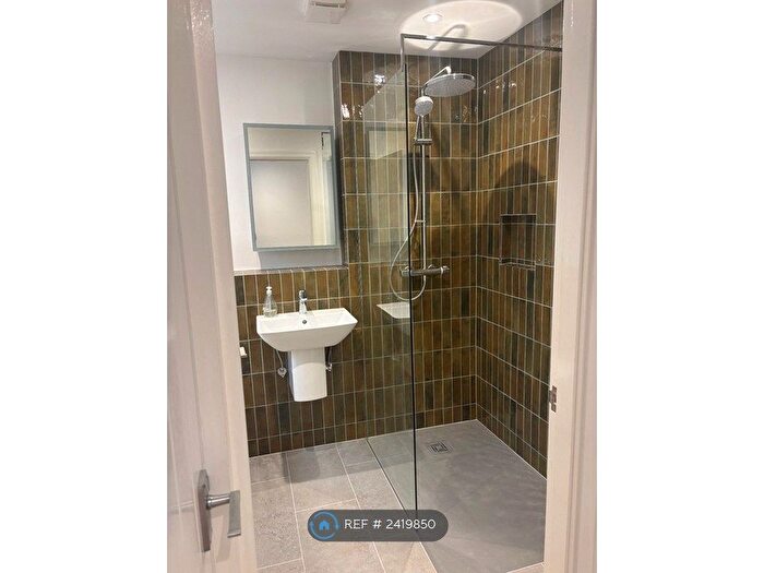 1 Bedroom End Of Terrace House To Rent In Sirocco Court, York, YO31