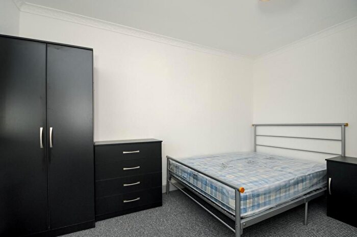 4 Bedroom Semi-Detached House To Rent In Bailey Road, Hmo Ready, OX4