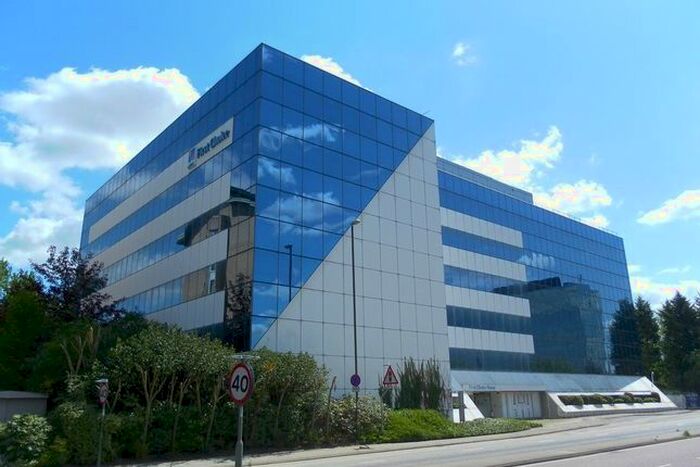 2 Bedroom Flat To Rent In London Road, Crawley, RH10