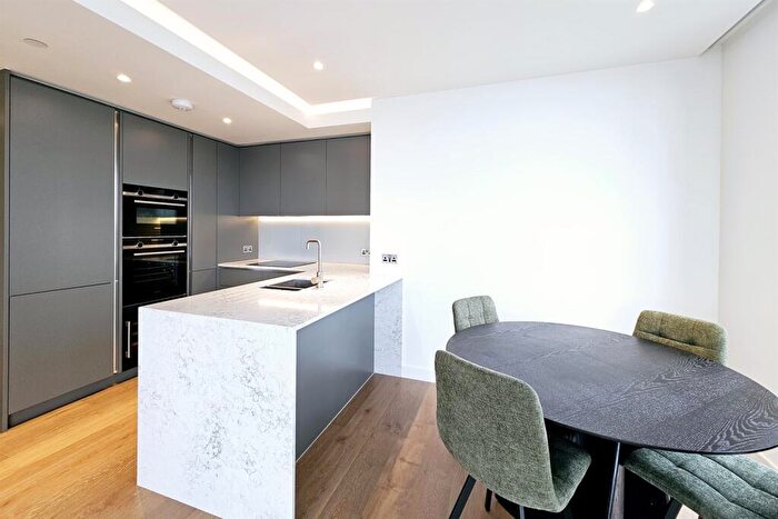 2 Bedroom Flat To Rent In Hampton Tower, E14