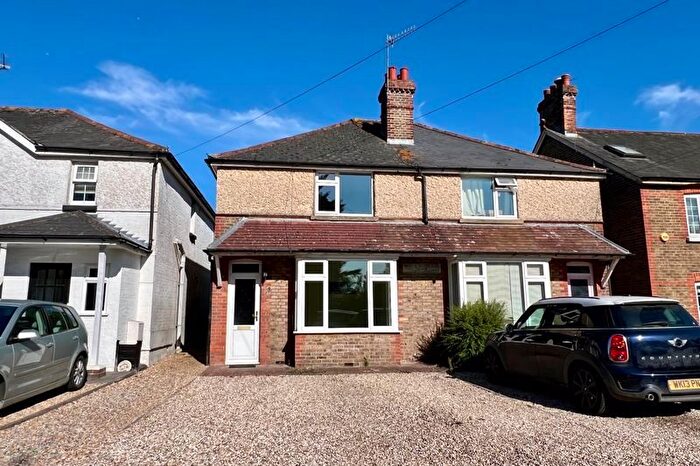 2 Bedroom Semi-Detached House For Sale In Fontwell Avenue, Chichester, PO20