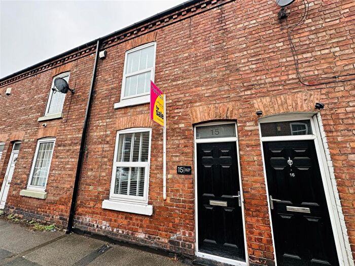 2 Bedroom Terraced House For Sale In Nalton Street, Selby, YO8