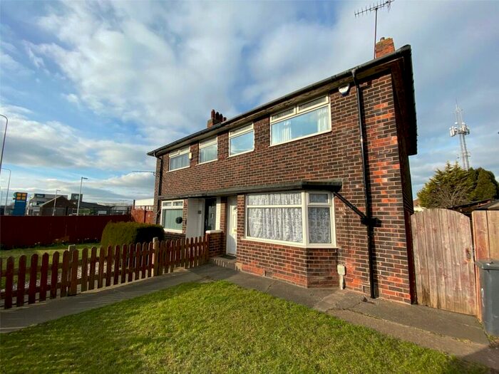 3 Bedroom Semi-Detached House To Rent In Water Works Cottages, Clough Road, Hull, East Yorkshire, HU6