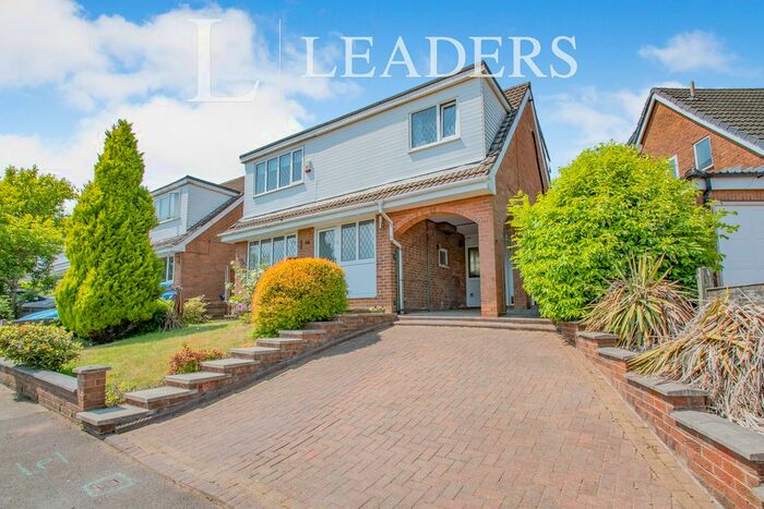 4 Bedroom Detached House To Rent In Ettington Close, Bury, BL8