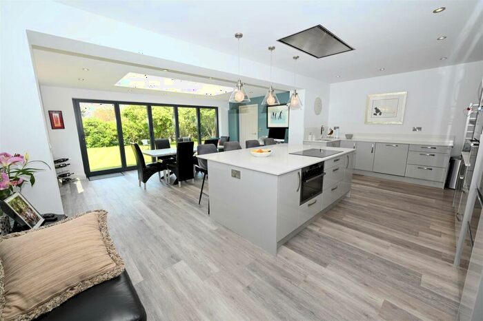 3 Bedroom Detached Bungalow For Sale In Barningham Road, Newsham, Richmond, DL11