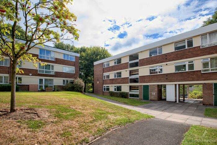 2 Bedroom Flat To Rent In Lloyd Square, Niall Close, Edgbaston, B15