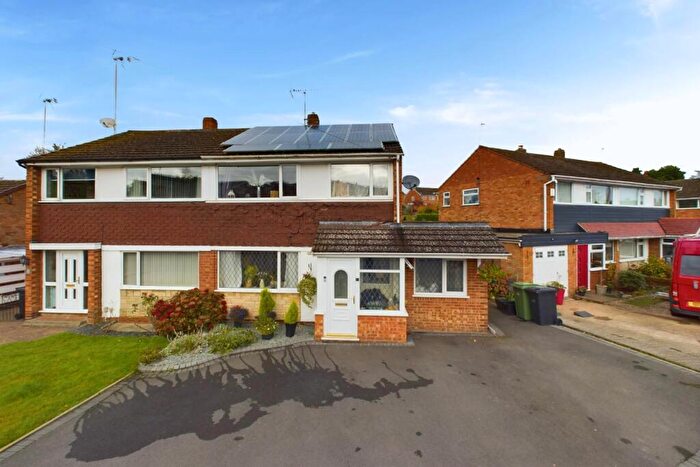 4 Bedroom Semi-Detached House For Sale In Coniston Drive, Kingswinford, DY6