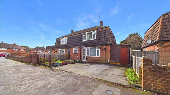 3 Bedroom Semi Detached House For Sale In Highland Road, Camberley, Surrey, GU15