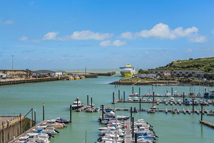 2 Bedroom Flat For Sale In Valencay, West Quay, Newhaven, BN9