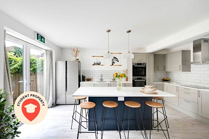 7 Bedroom Semi Detached House To Rent In Bishopthorpe Road, Horfield, Bristol, Bristol, BS10